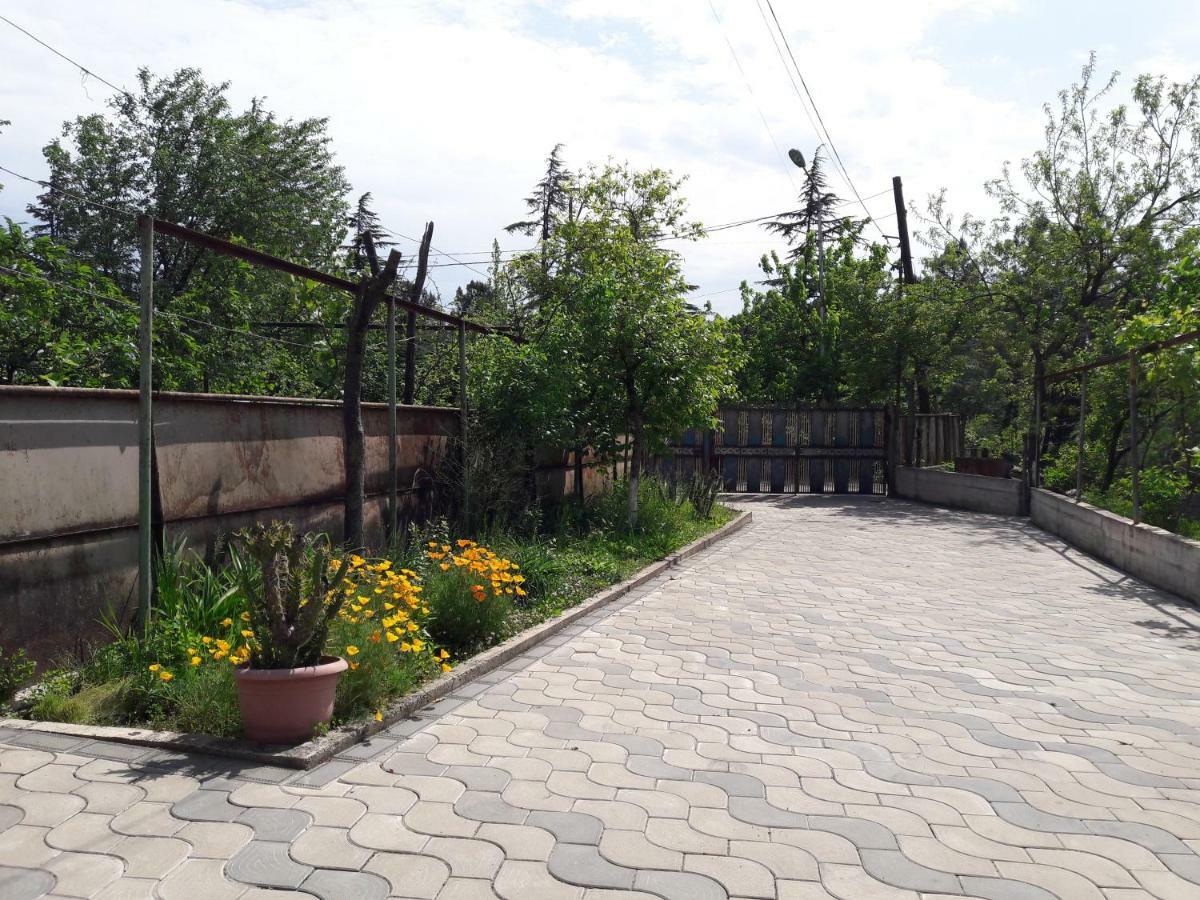 Hotel Sataplia District Kutaisi Esterno foto